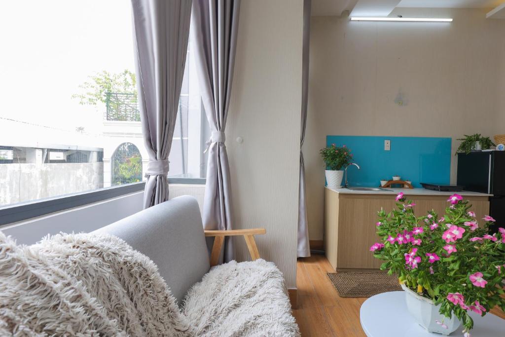 Cozy studio in Phu Nhuan District near District 1 – Ho Chi Minh City